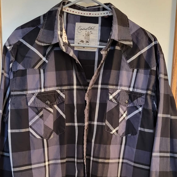 Coastal Brand snap button flannel. Men's XL. Grey and black. - Picture 2 of 3
